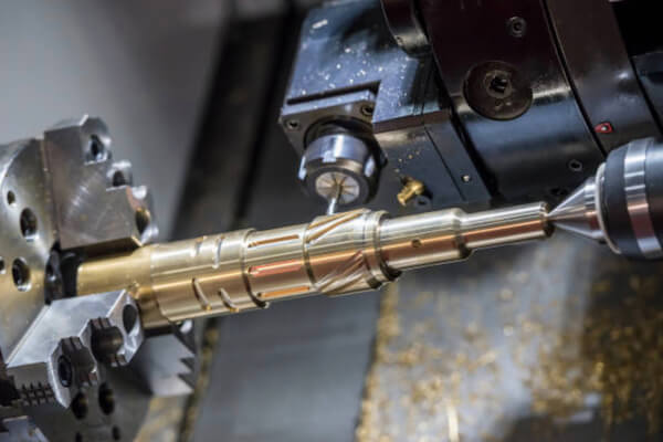 Componentes de latão usinados em CNC – Pinos de conexão de precisão para telecomunicações
